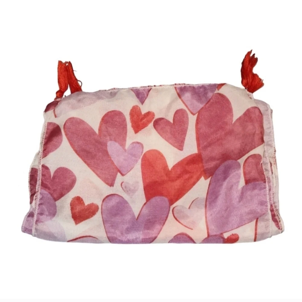 Pink Heart Print Scarf - Picture 4 of 5